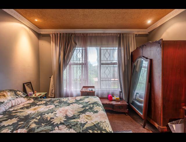 2 BEDROOM APARTMENT FOR SALE IN BUCCLEUCH